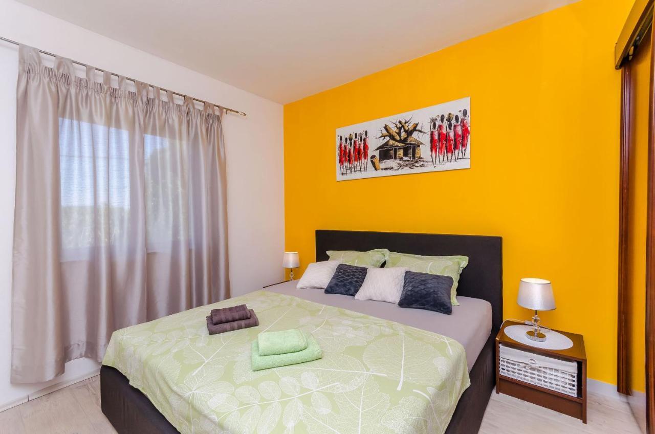 Apartment Piveta Trogir Dış mekan fotoğraf